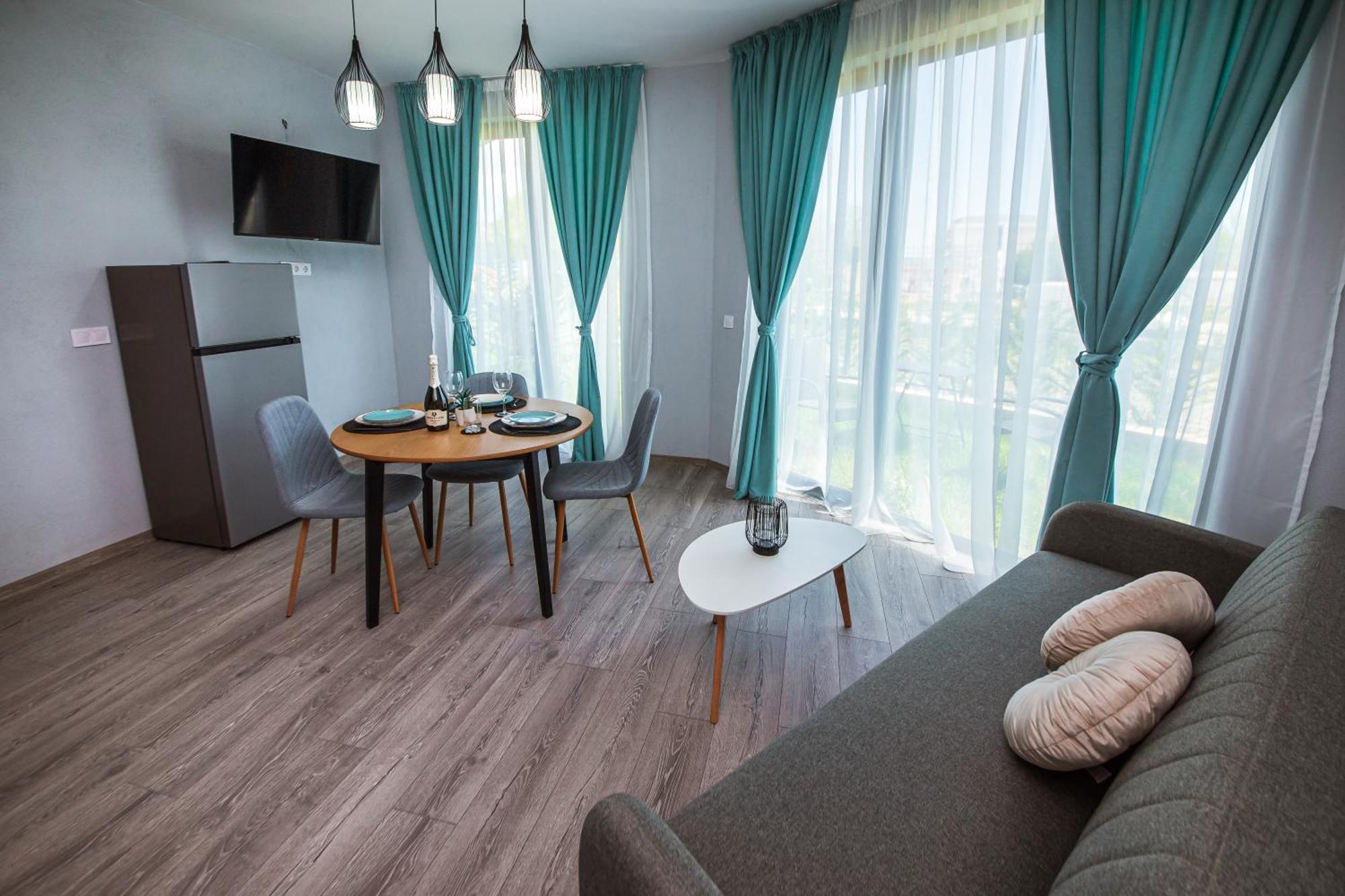 Athmospherevillaema Apartments Kranevo Bagian luar foto