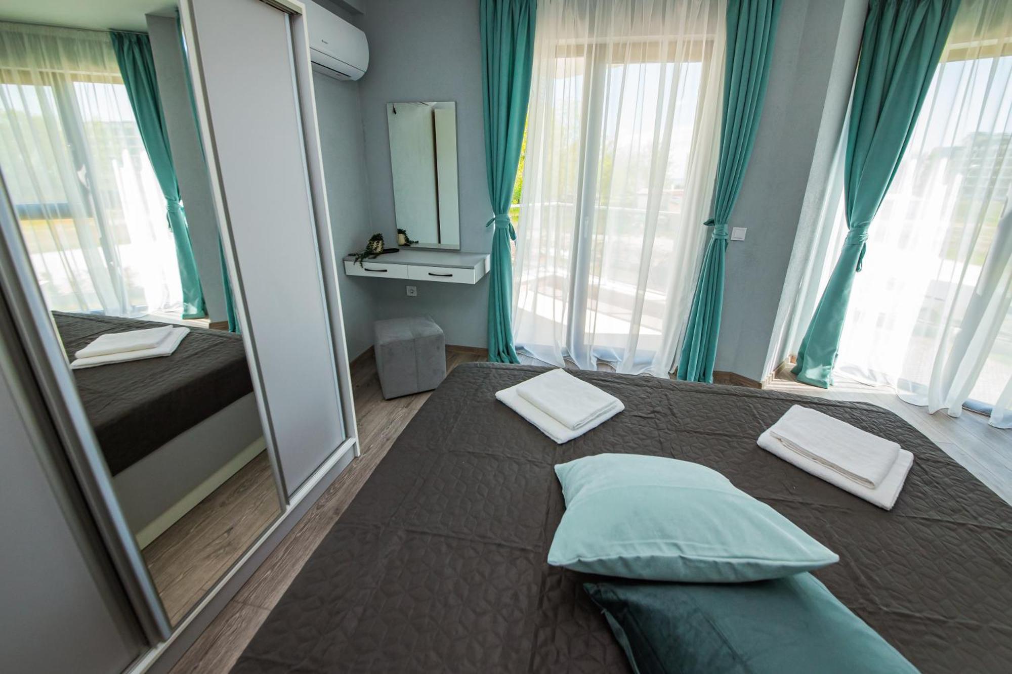 Athmospherevillaema Apartments Kranevo Bagian luar foto